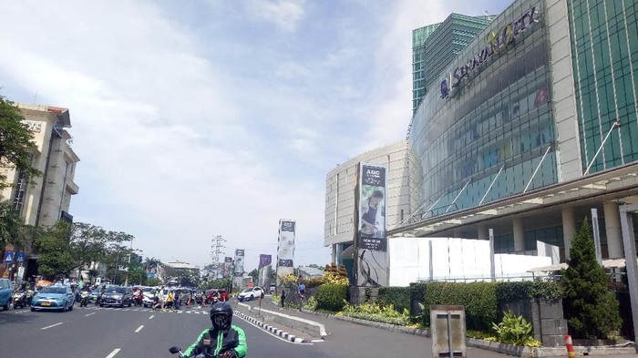 Pramono Anung Wajibkan Plaza Senayan dan Senayan City Terhubung Jalur Bawah Tanah