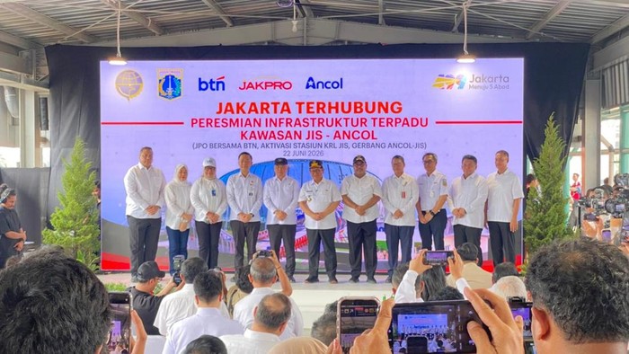 Pramono Resmikan Jembatan Penghubung Ancol-JIS sebagai Kado HUT ke-499 Jakarta