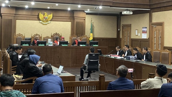 Jaksa: Eks Ketua Ombudsman Disuap Rp 4,8 M untuk Nyatakan Ada Maladministrasi