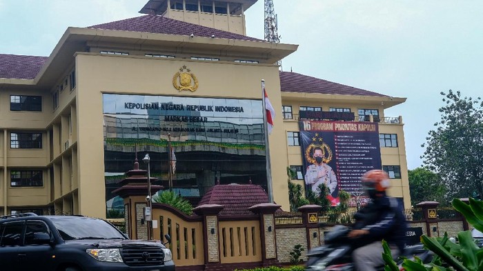 Rotasi Besar Polri, AKBP Rulian Syauri Resmi Jabat Kapolres Malang Gantikan AKBP Putu Kholis