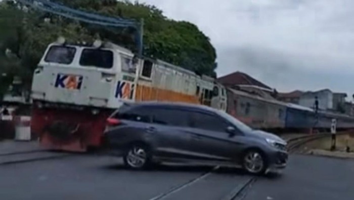 Proyek Ambisius: Pemerintah Butuh Rp 30,16 Triliun untuk Atasi 136 Perlintasan Sebidang Kereta Api hingga 2044