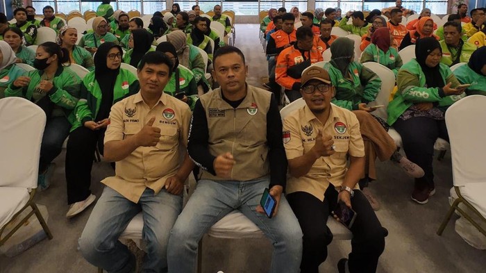 Ojol dan Opang Jambi Cetak Sejarah di Peringatan Hari Bhayangkara ke-80, Kampanyekan Keamanan Berkendara