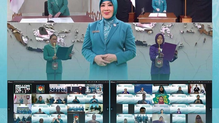 Pesan Tri Tito Karnavian untuk Ketua Tim Pembina Posyandu Jabar yang Baru