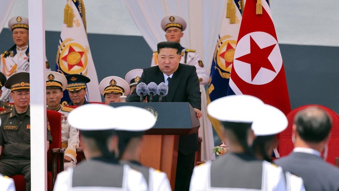 Kim Jong Ungkap Program Nuklir Angkatan Laut, Targetkan Kapal Perang Raksasa 10.000 Ton