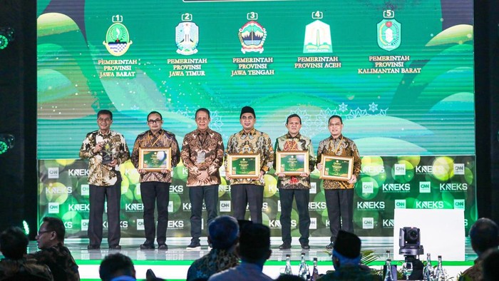 Jateng Boyong 6 Penghargaan Adinata Syariah, Gus Yasin Dorong Industri Halal