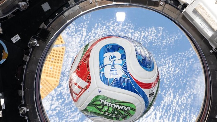 NASA Siap Luncurkan Bola ke Bulan sebagai Pemicu Semangat Timnas AS di Piala Dunia