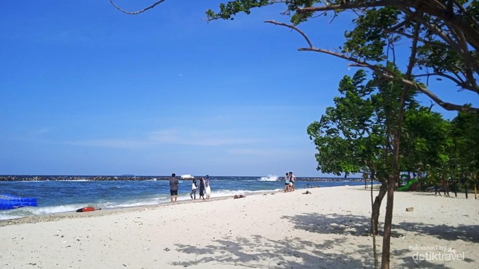 Menjelajah Keindahan Pulau Untung Jawa: Panduan Lengkap Liburan Dua Hari Satu Malam