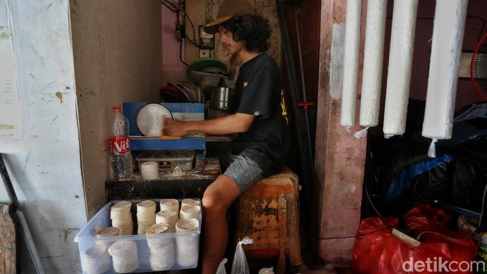 Realisasi KUR Sentuh Rp 143 T, Paling Banyak Diterima Usaha Mikro
