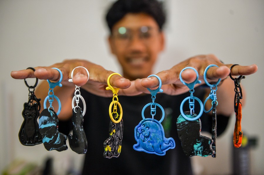 Dari Limbah Menjadi Emas: Potensi Ekonomi di Balik Sampah Plastik