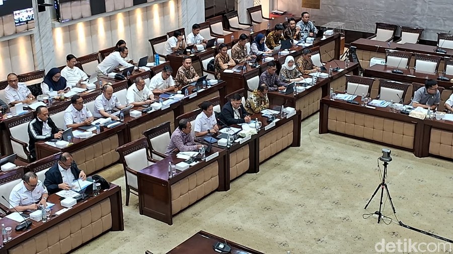 Komisi XI DPR Setujui Realisasi PMN Empat BUMN, KAI Fokus KRL Baru dan Retrofit
