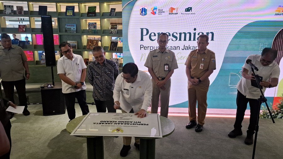 Pramono Resmikan Perpustakaan Nyi Ageng Serang, Bakal Buka Sampai Jam 10 Malam