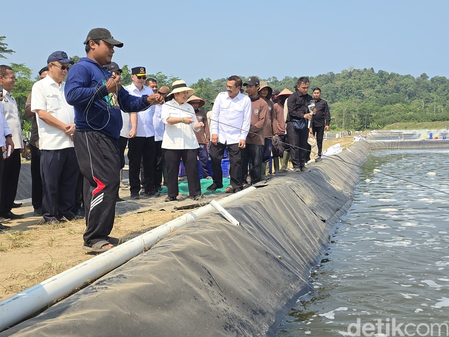 Titiek Soeharto Temui Warga Binaan di Tambak Nusakambangan, Tanyakan Kegiatan Sebelum Ada Program Budidaya