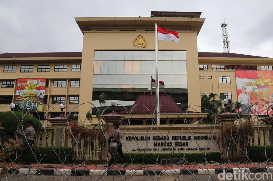 Kapolri Mutasi Besar-besaran, 190 Kursi Kapolres Berganti