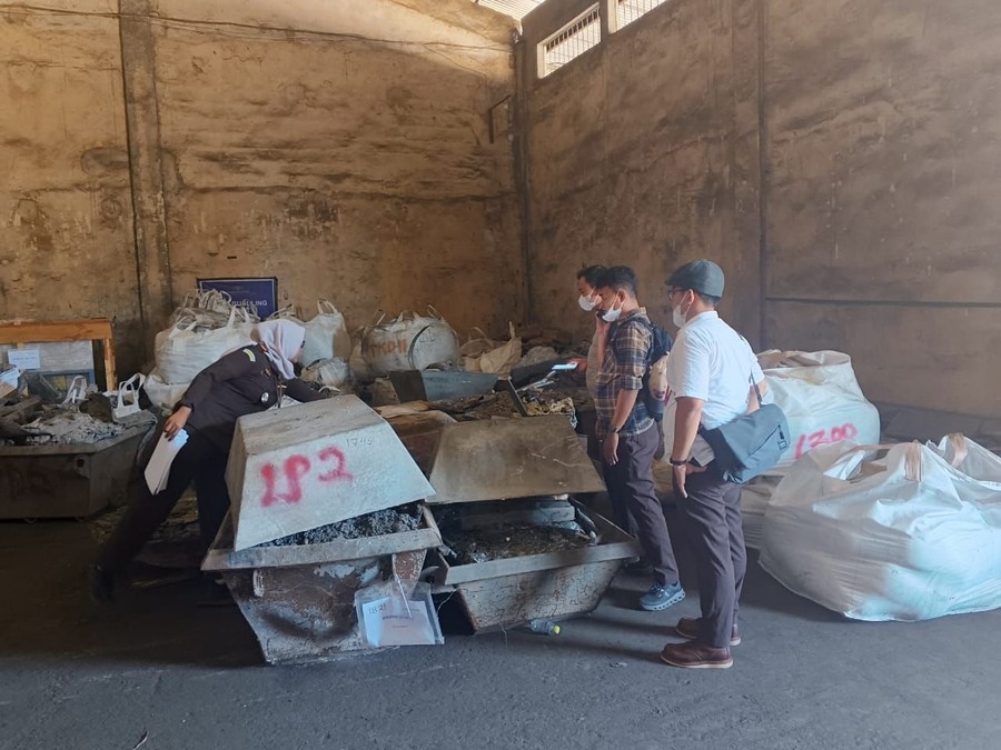 Kejagung Sita 104 Ton Timah Milik Bos Smelter Terpidana Korupsi Timah