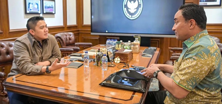 Seskab Teddy Terima Kepala BNN di Kantornya, Ini yang Dibahas