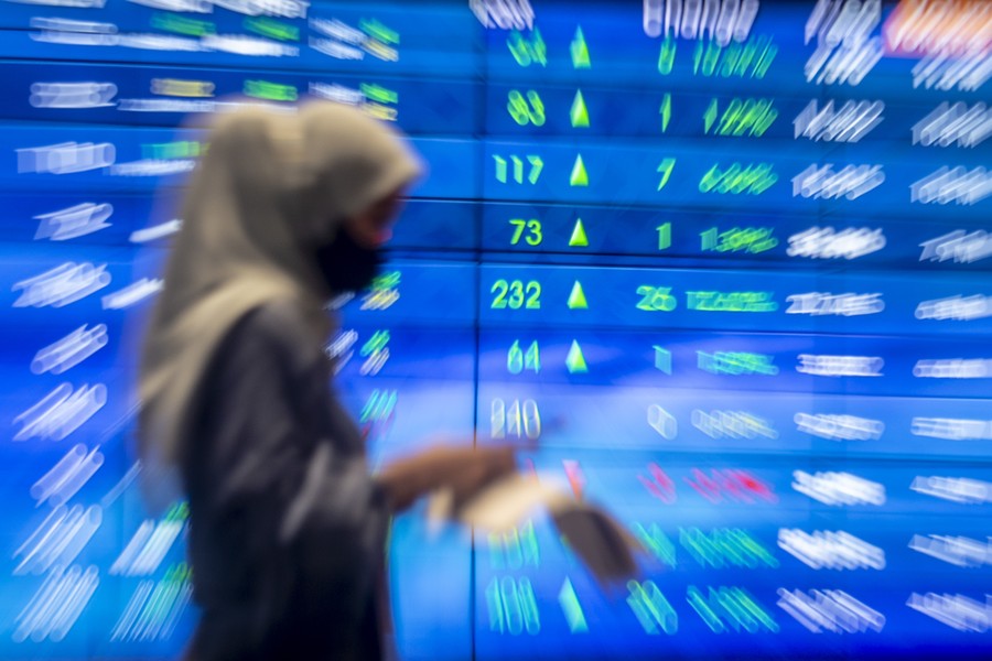 IHSG Melonjak 2,69%, Sektor Perbankan Jadi Motor Penguatan