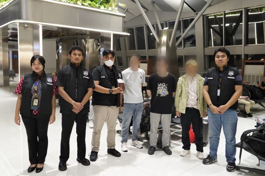 Kantor Imigrasi Soekarno-Hatta Bongkar Sindikat Kawin Pesanan, Tiga WNA China Dideportasi