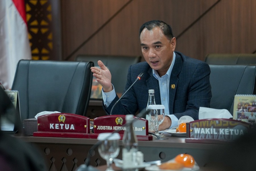 Respons Sampah di Kali Gendong, Pansus DPRD DKI Kaji Pembangunan Biopori Jumbo