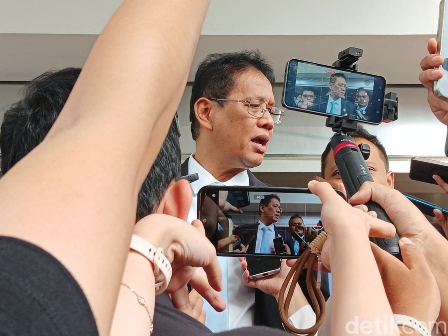 PARLEMEN PERCEPAT PENYELESAIAN RUU PUSAT FINANSIAL INTERNASIONAL INDONESIA