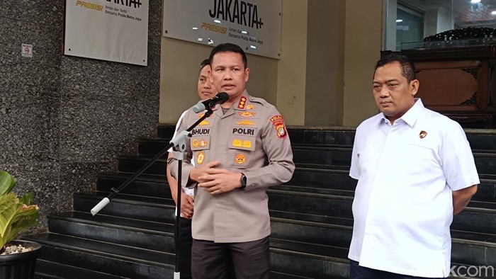 Polda Metro Jaya Tegaskan Proses Hukum Roy Suryo dan dr. Tifa Sudah Sesuai SOP