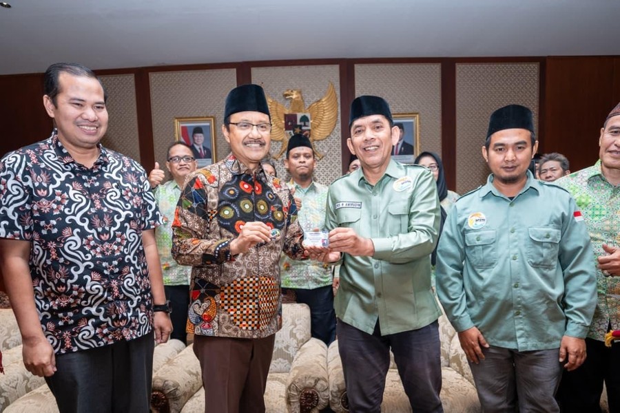 Gus Ipul Ajak Penggerak Pendidikan Masyarakat Sukseskan Sekolah Rakyat Lewat Pemutakhiran Data