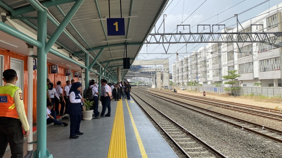 Stasiun KRL JIS Resmi Beroperasi, Peron Tambahan Ditargetkan Tahun 2027