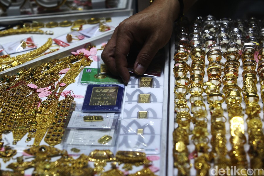 Kelakuan Wanita Tangsel Jual Emas Palsu, Setahun Beraksi Baru Ketahuan