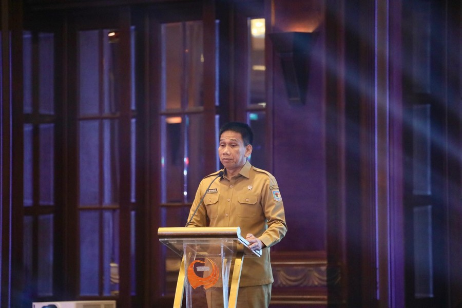 Wamendagri Ajak Pemda Perkuat Tata Kelola Sawit dengan Enam Langkah Strategis