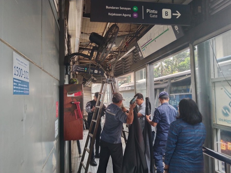 Celaka di Koridor 9 Tak Berkesudahan, Kini Halte Tebet Jadi 'Korban'