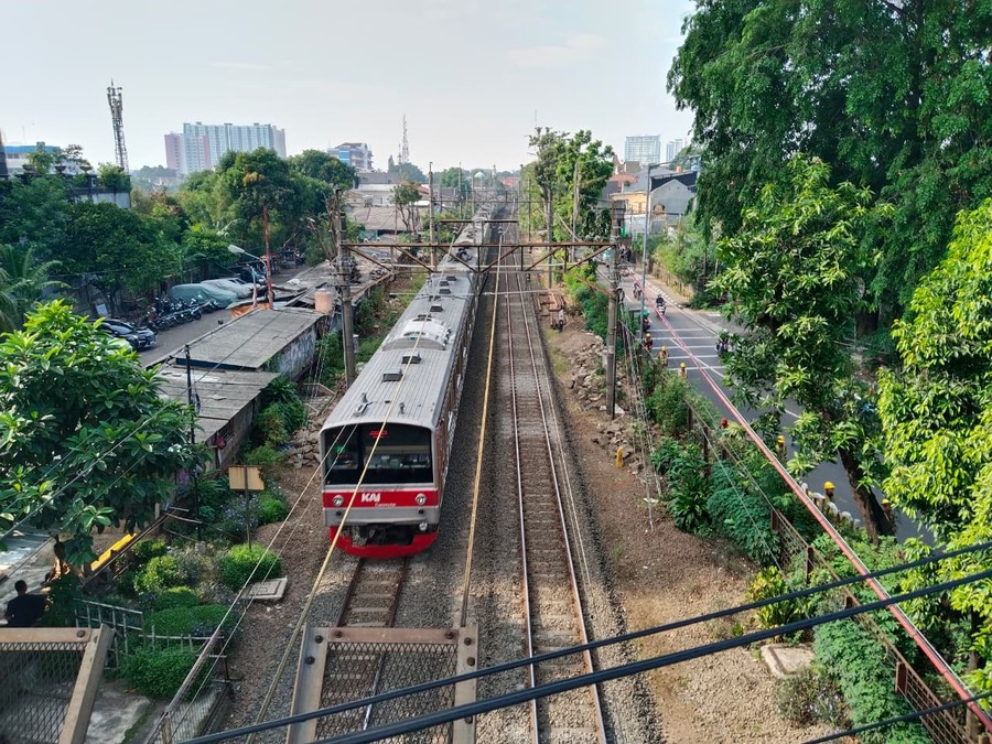 Viral, Penumpang Terjatuh di Eskalator Stasiun Bekasi, Tiga Orang Luka Akibat Efek Domino