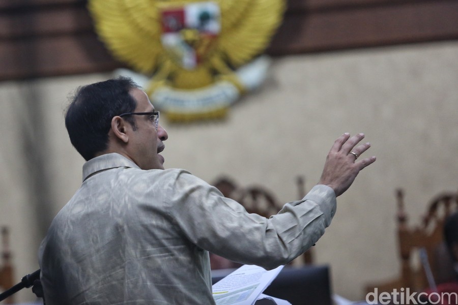 Beritadua.com, Jakarta - Mantan Menteri Pendidikan, Kebudayaan, Riset, dan Teknologi, Nadiem Makarim, kembali duduk di k