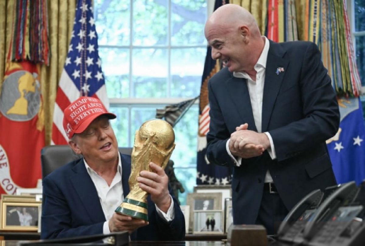 Trump Konfirmasi Akan Serahkan Trofi Juara Piala Dunia 2026