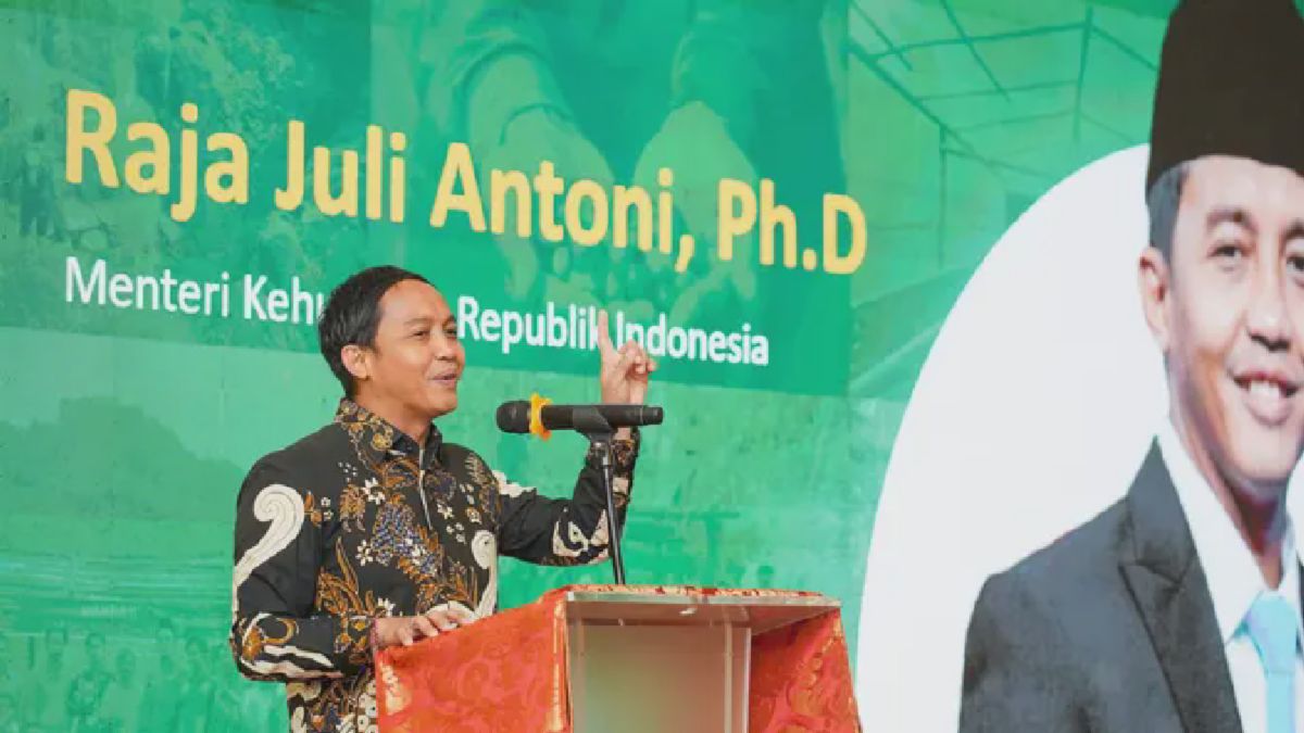 Menhut Raja Juli Buka Workshop Perhutanan Sosial Inklusif
