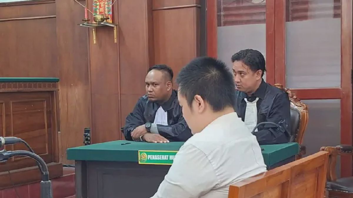 Pengemudi Mabuk di Surabaya Hanya Divonis 8 Bulan Penjara