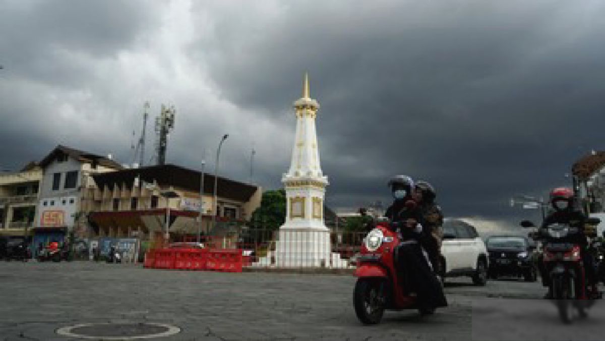 Badan Meteorologi, Klimatologi, dan Geofisika (BMKG) mengeluarkan peringatan dini terkait potensi hujan