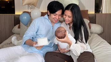 Baby Segara Genap 1 Bulan, Shenina Cinnamon dan Angga Yunanda Bikin Perayaan Manis